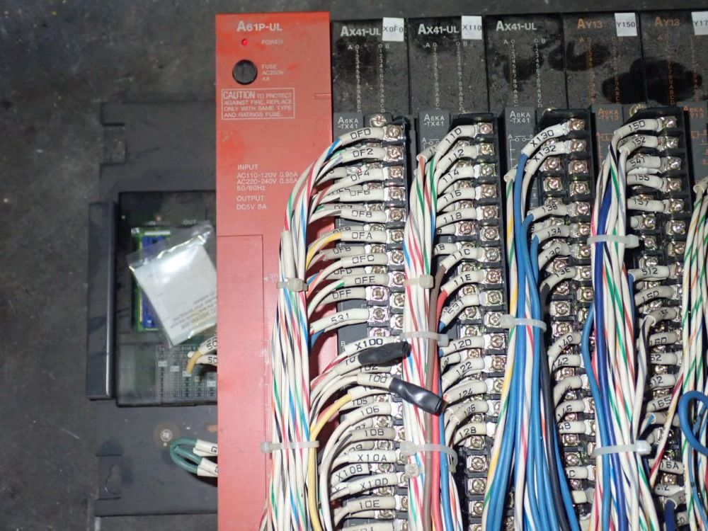 Mitsubishi Programmable Cotnroller/plc