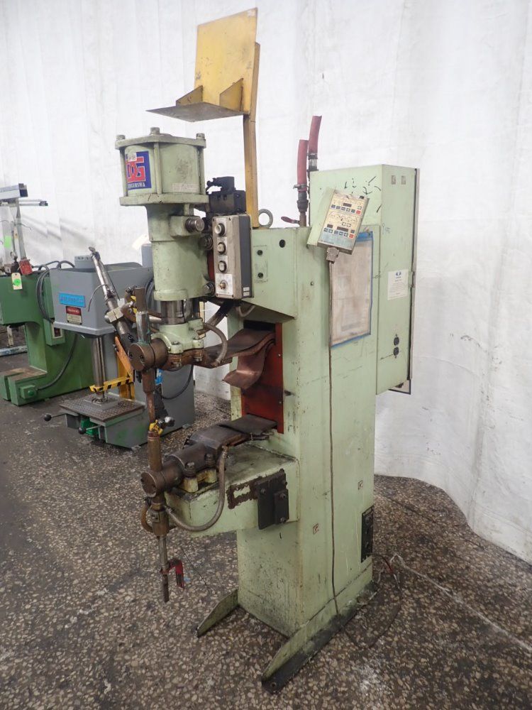 Dengensha Spot Welder