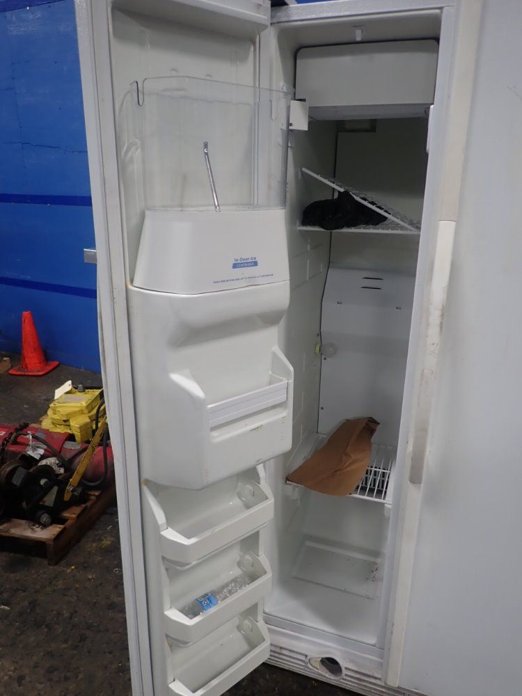 Whirlpool Refrigerator / Freezer