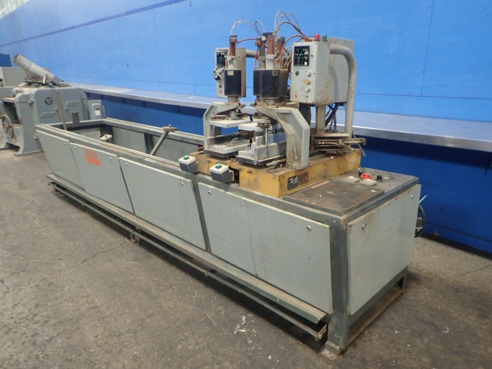 Sampson / Urban Welder