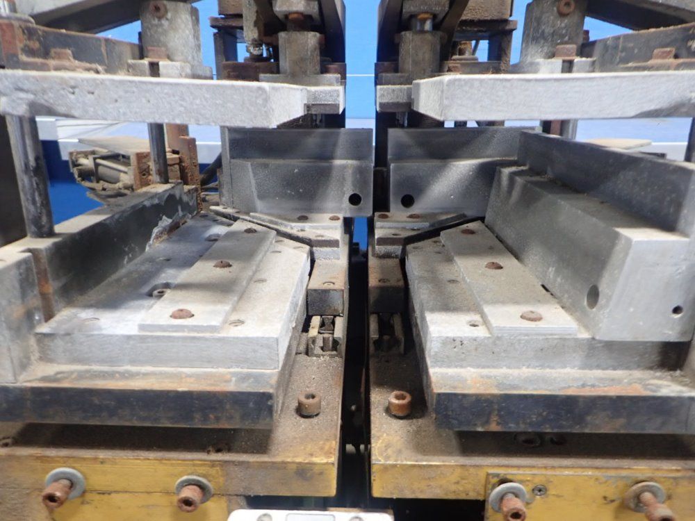 Sampson / Urban Welder