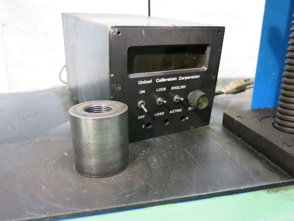 United Calibration Tensile Tester