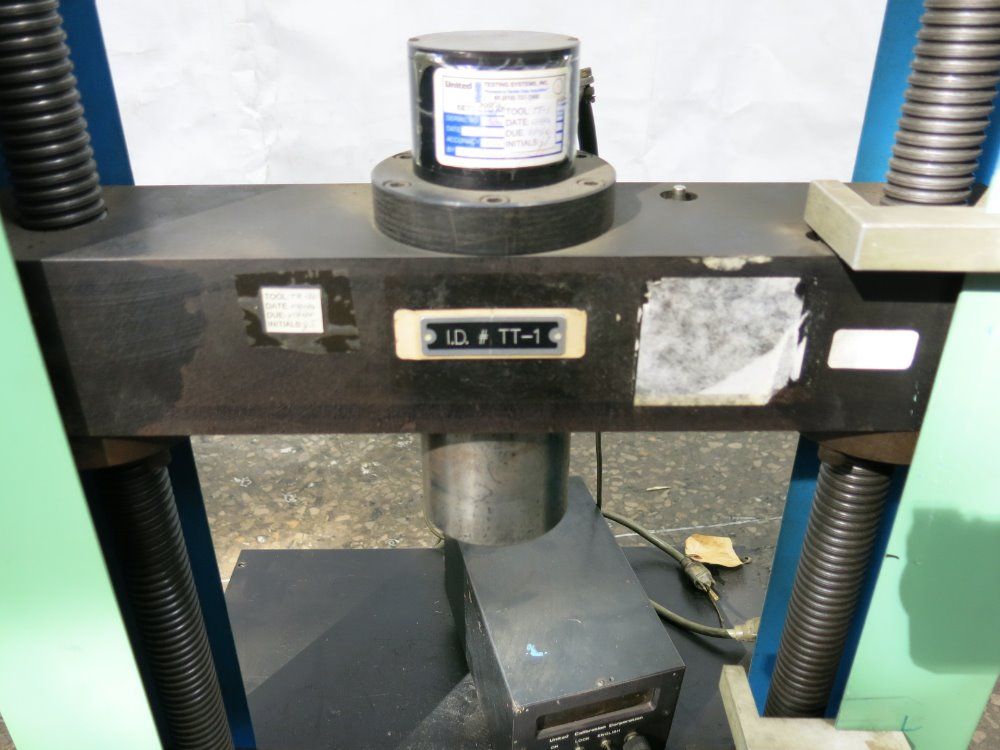United Calibration Tensile Tester