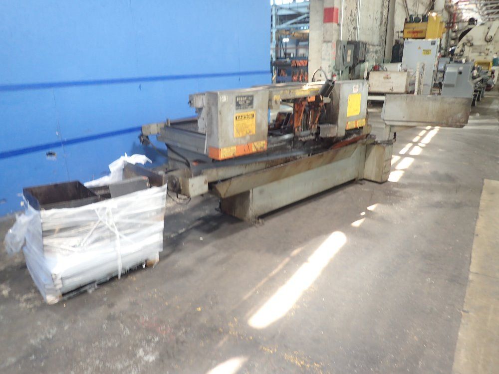 H E & M Saw Horizontal Bandsaw