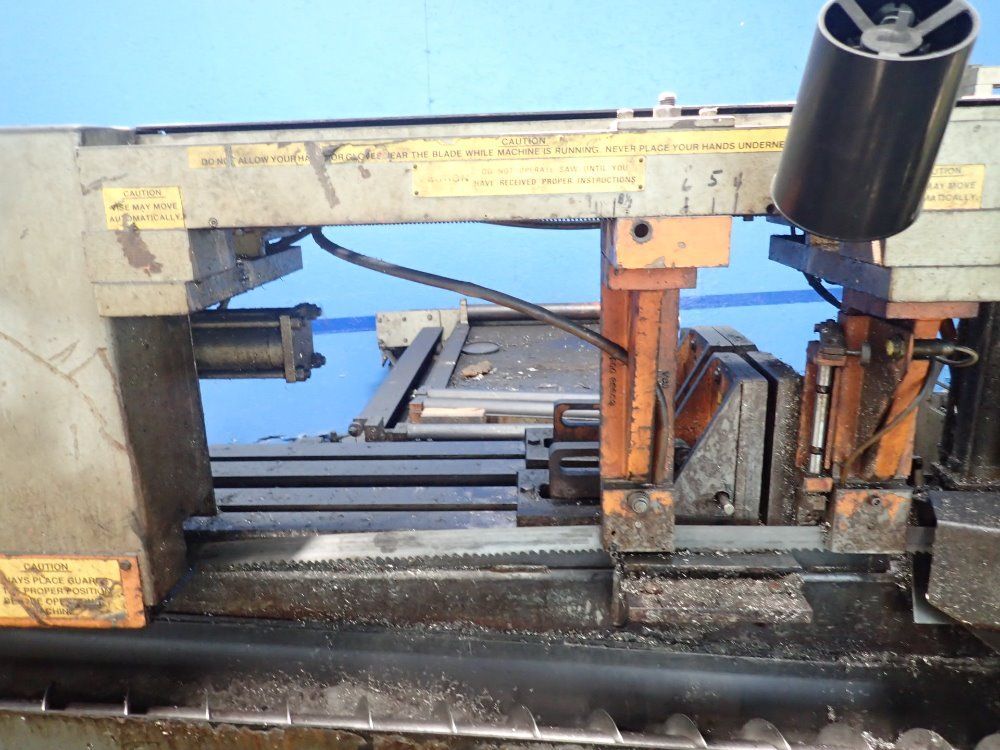 H E & M Saw Horizontal Bandsaw