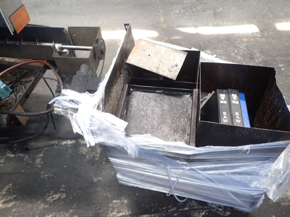 H E & M Saw Horizontal Bandsaw