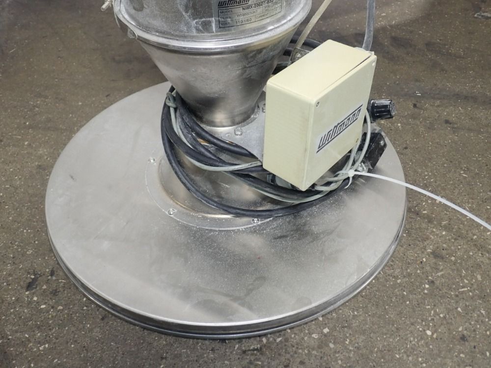 Wittmann Vacuum Hopper Loader