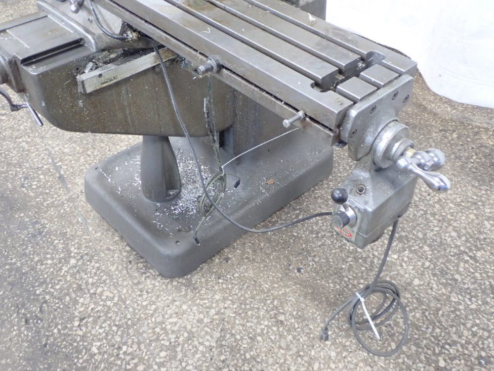 Bridge Port Vertical Mill