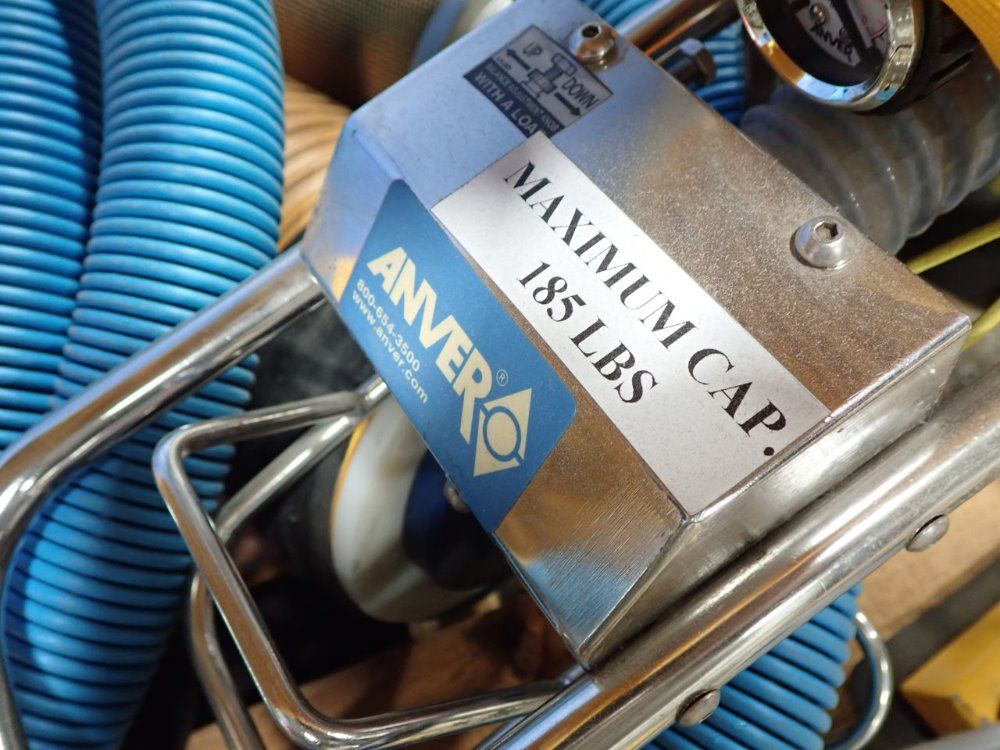 Inver Vaccum Lift Unit