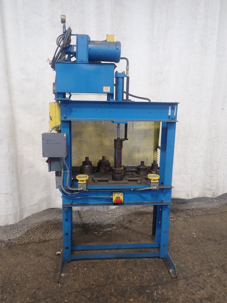 Dynex / Rivett Hydraulic Press
