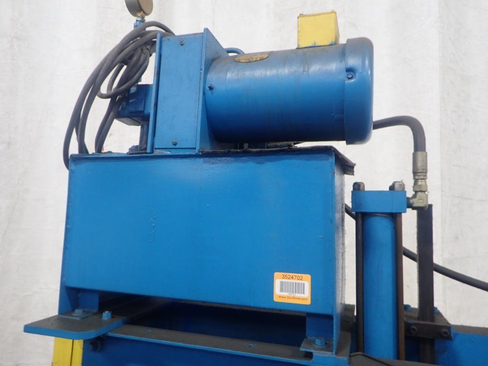 Dynex / Rivett Hydraulic Press