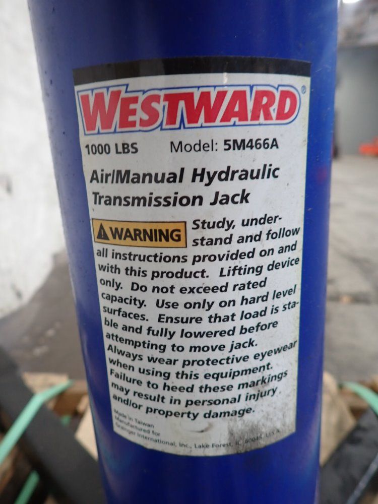 Westward Telescoping Transmission Jack