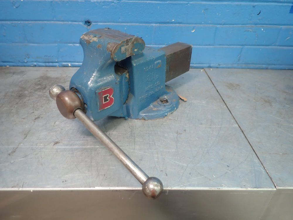 Reed  Vise