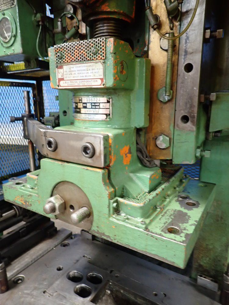 L & J Press Co. Obi Press