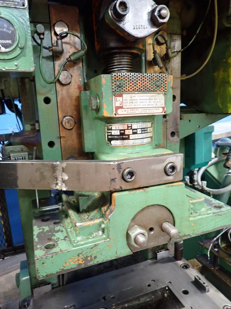 L & J Press Co. Obi Press