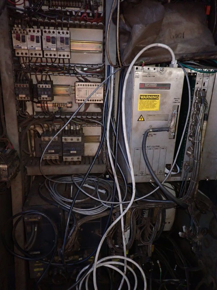 Cincinnati Milacron 20" X 44" Arrow-1000 Ero Cnc Vmc - Arrow-1000 Ero