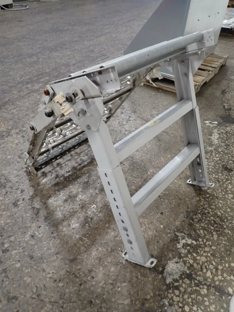 Hytrol Skate Conveyor