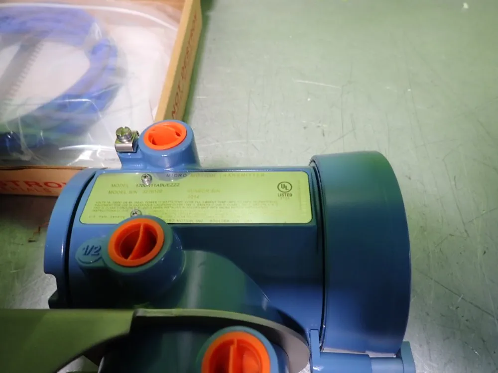 Emerson 1700r11abuezzz Micro Motion Transmitter - 1700r11abuezzz