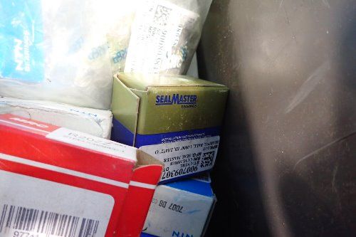 Tinken/sealmaster Bearings