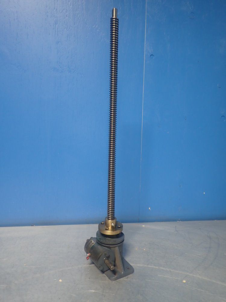 Joyce Machine Screw
