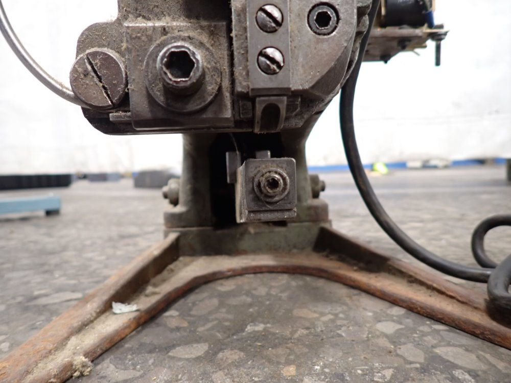 The New Jersey Wire Stitching Company Wire Stitcher