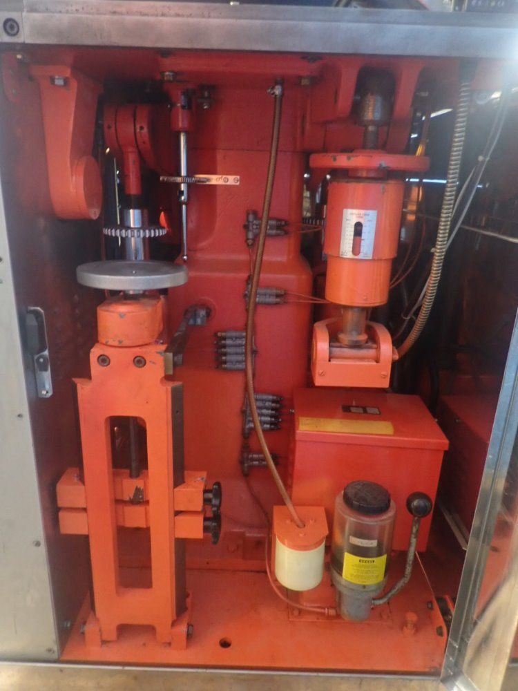 Manesty Tablet Press