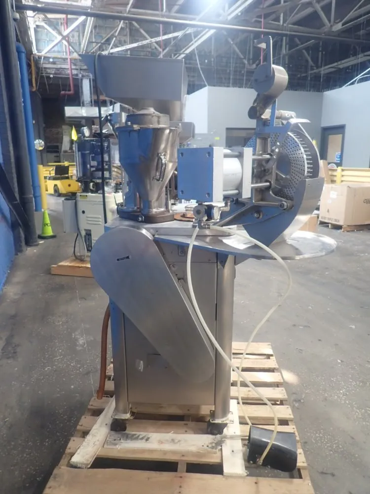 Capsugel Capsule Filler