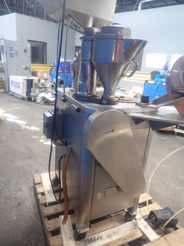 Capsugel Capsule Filler