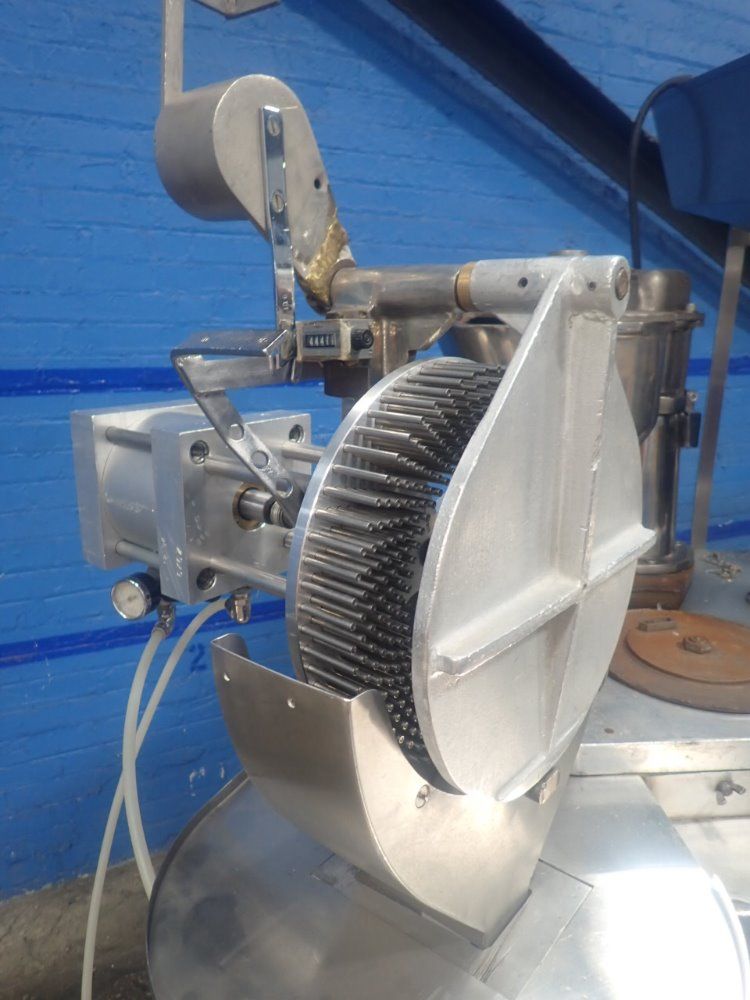 Capsugel Capsule Filler