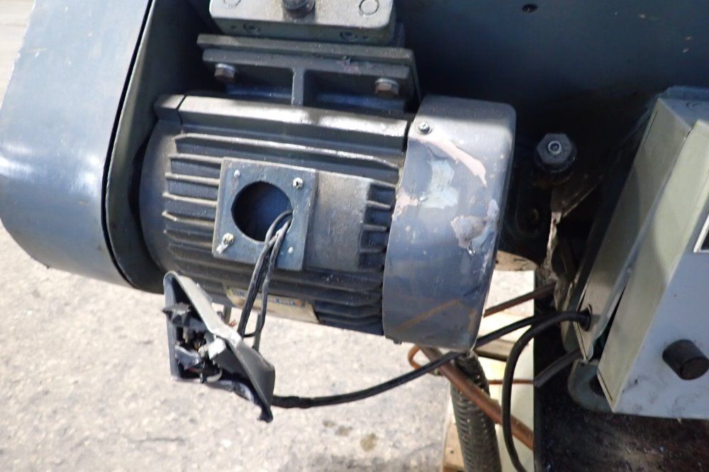 Lux Saw Horizontal Band Saw