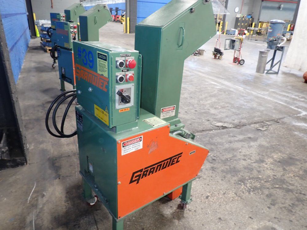 Granutec Granulator/extruder