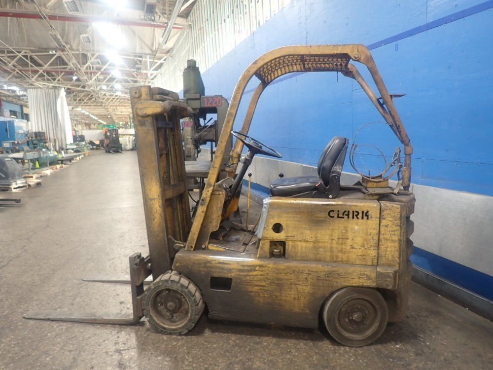 Clark 4000# Propane Forklift