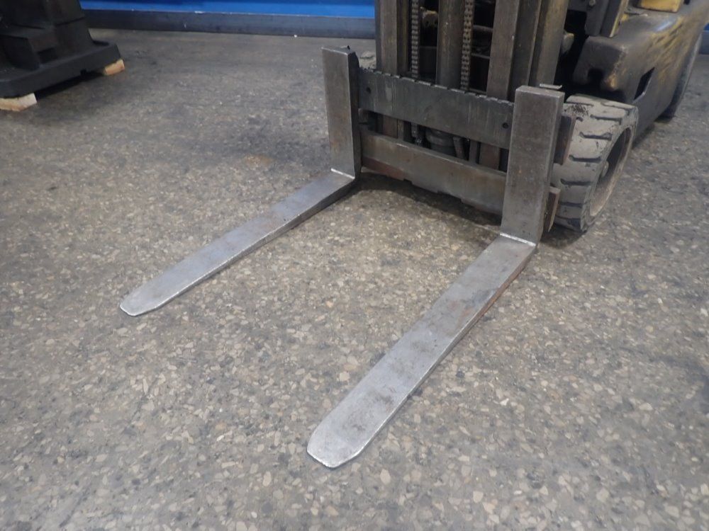 Clark 4000# Propane Forklift