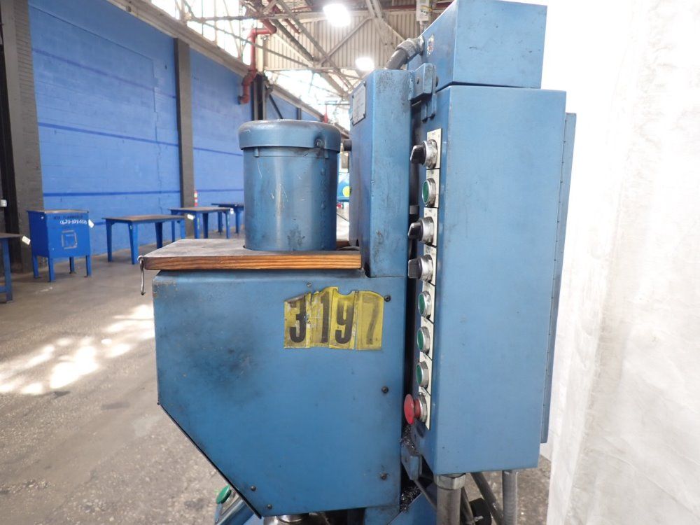 Mcfadden Chamfer Machiine