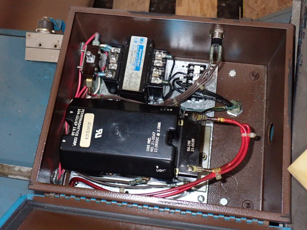 United Air Specialists/smog-hog Mist Collector