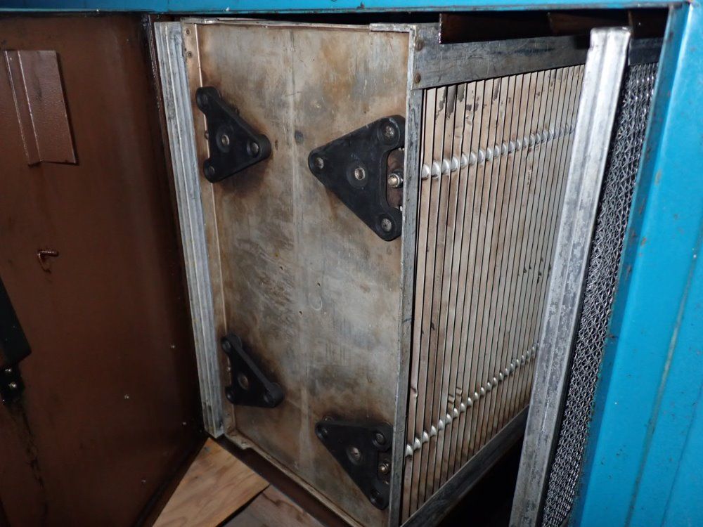 United Air Specialists/smog-hog Mist Collector