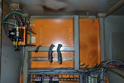 Jones & Shipman F5/200 Cnc Surface Grinder - F5/200