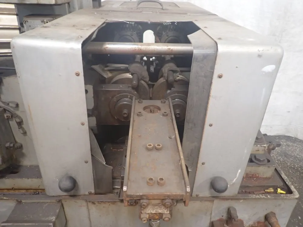 Litton Reed Thread Roller