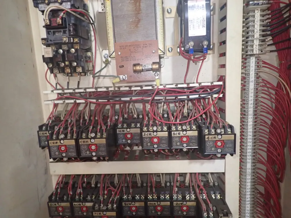 Litton Reed Thread Roller