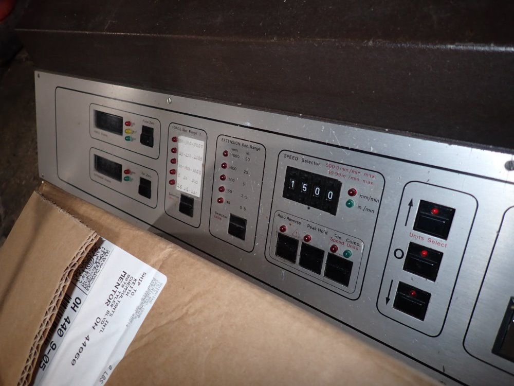 Tinus Olsen Tensile Tester