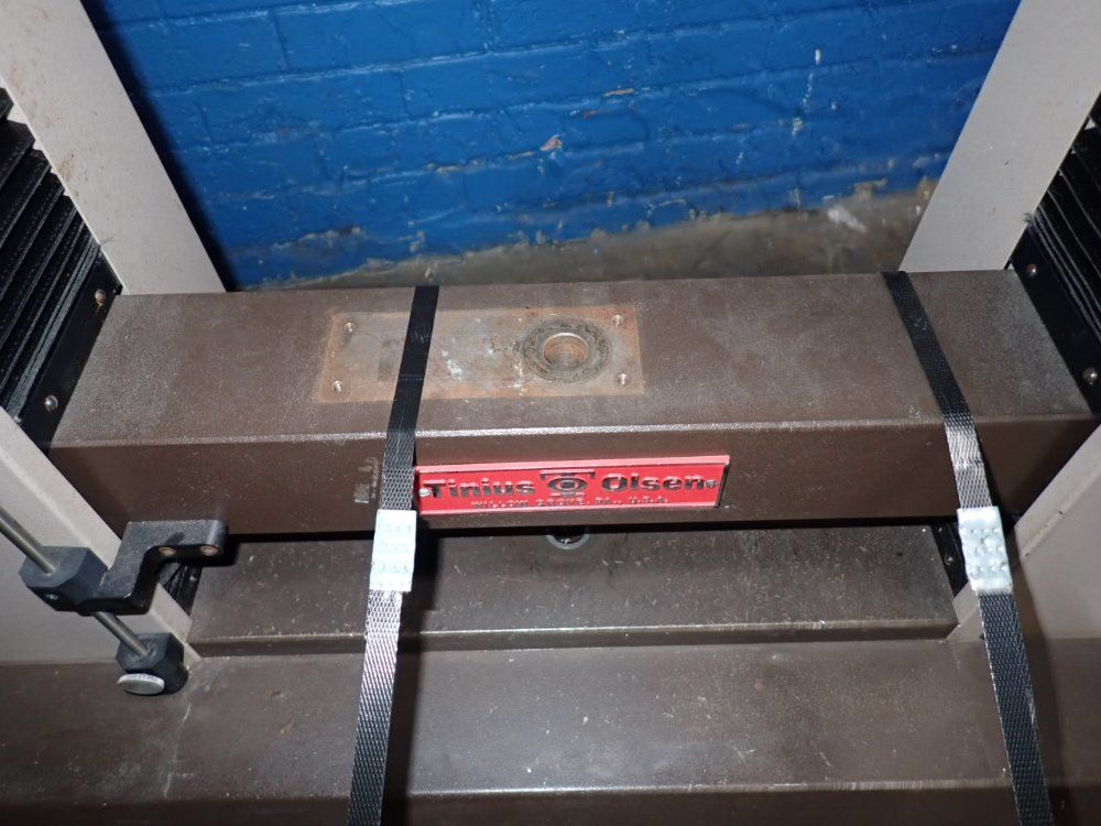 Tinus Olsen Tensile Tester