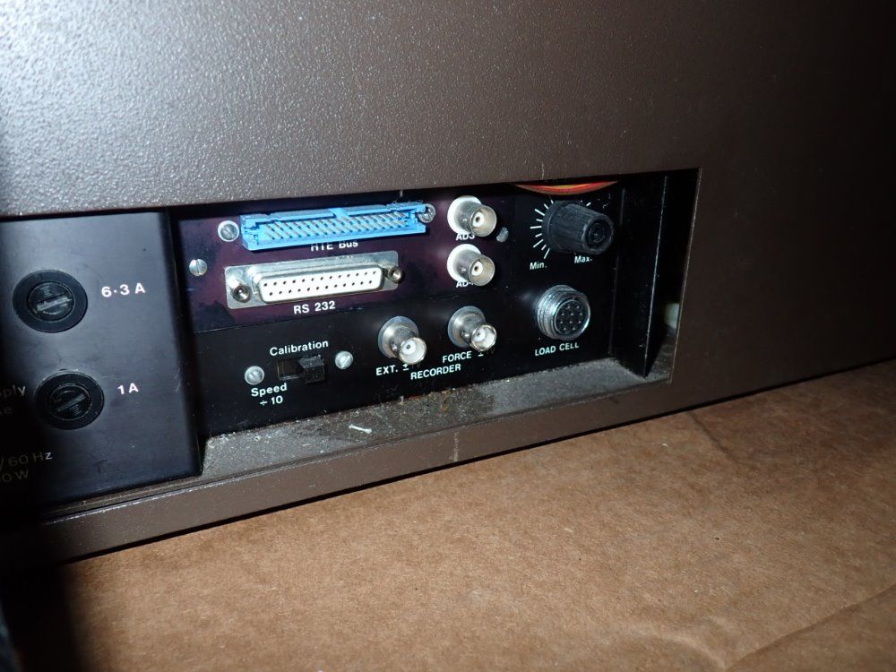 Tinus Olsen Tensile Tester