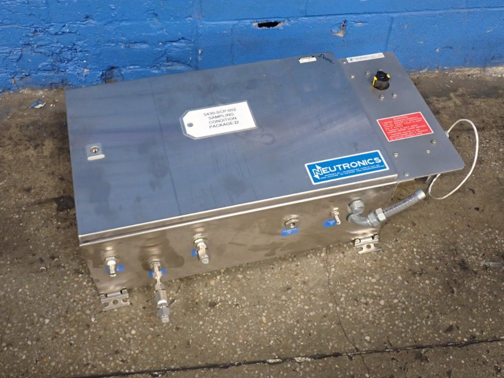 Neutronics/ntron Gas Analyzer