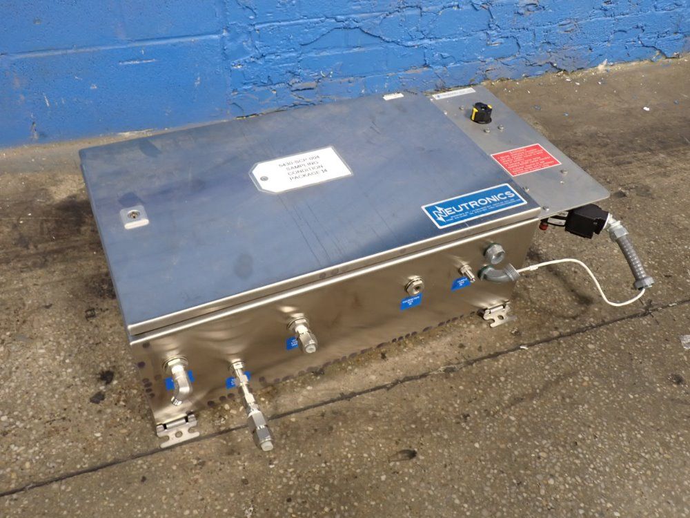 Neutronics/ntron Gas Analyzer