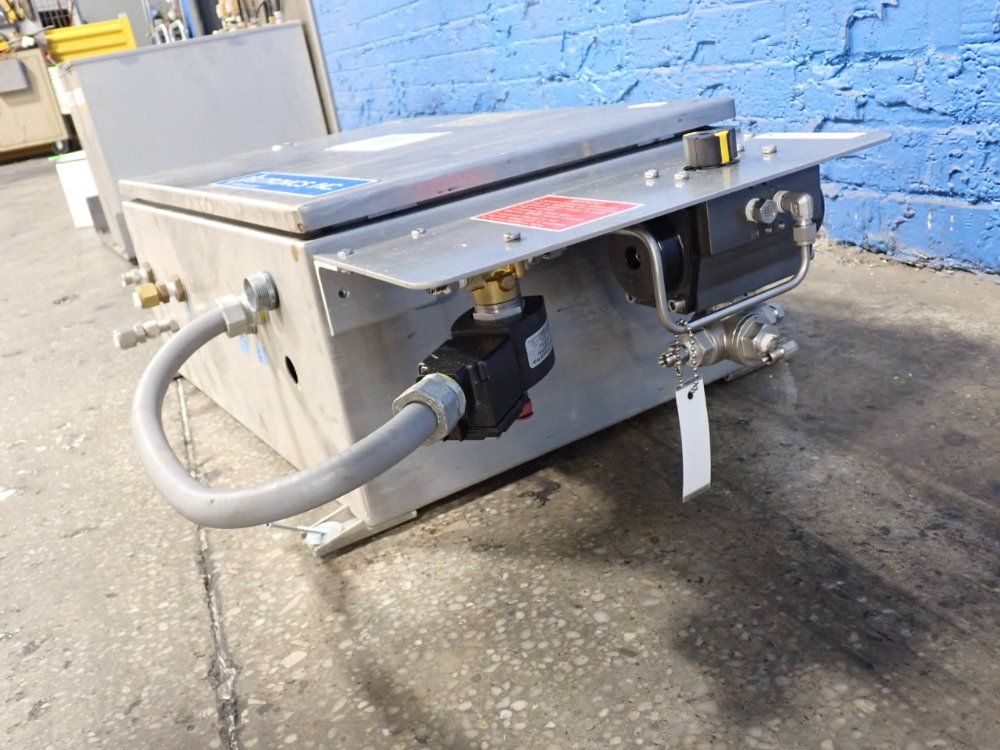 Neutronics/ntron Gas Analyzer