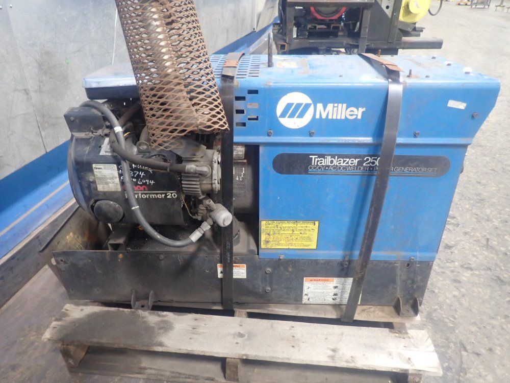 Miller 250a 4000w Trailblazer 250g Welder/generator - Trailblazer 250g