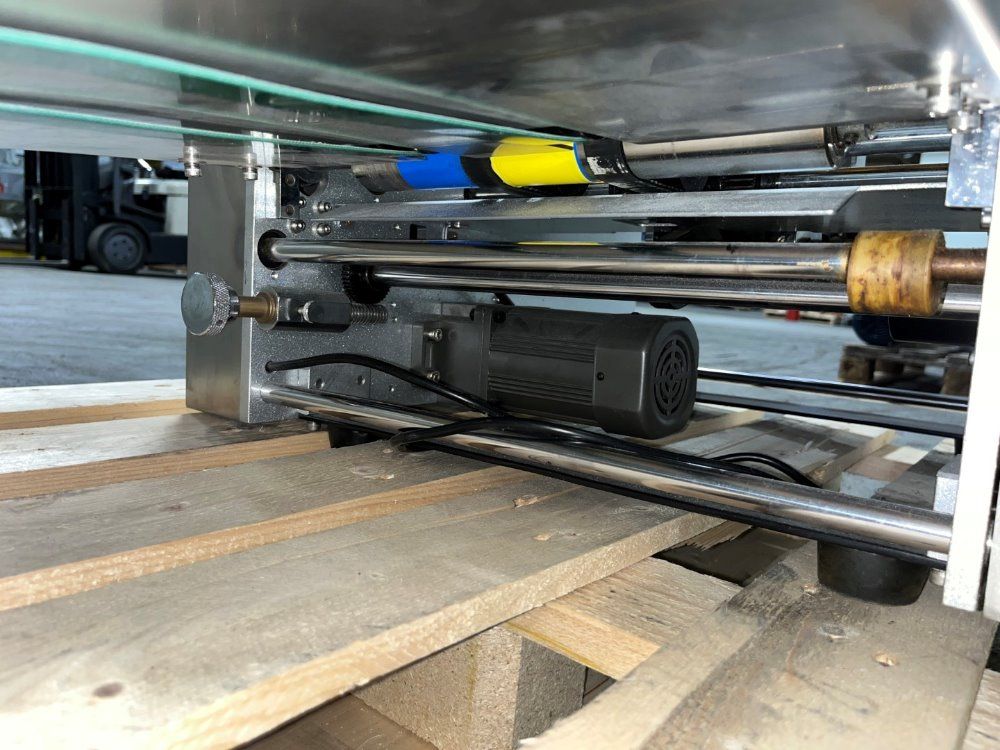 Wrap Around Jar Labeler.