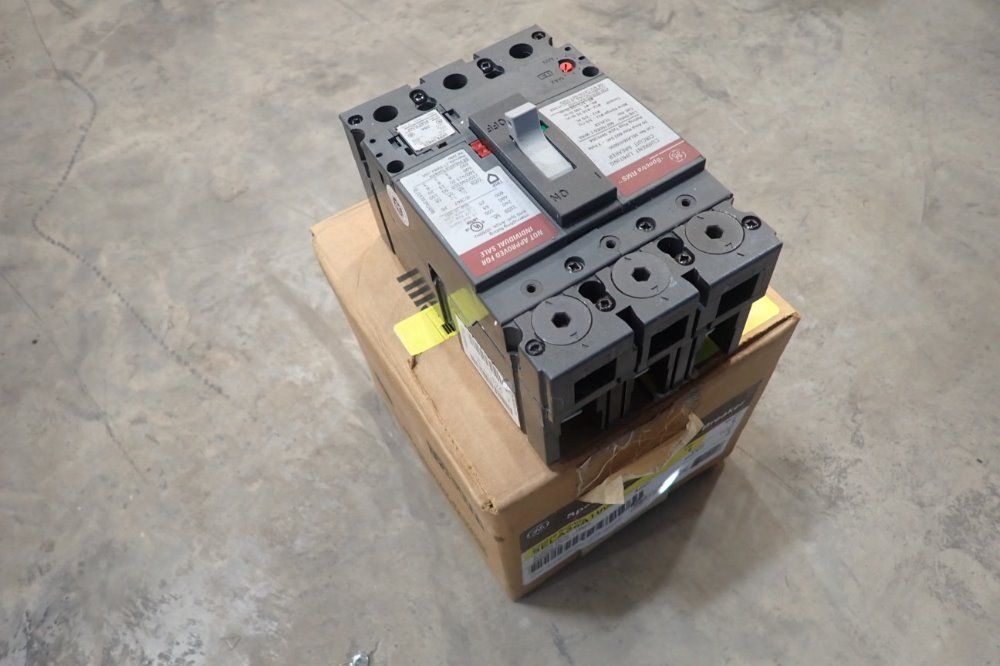 Ge Industrial Solutions 60a Circuit Breaker - Spectra Rms