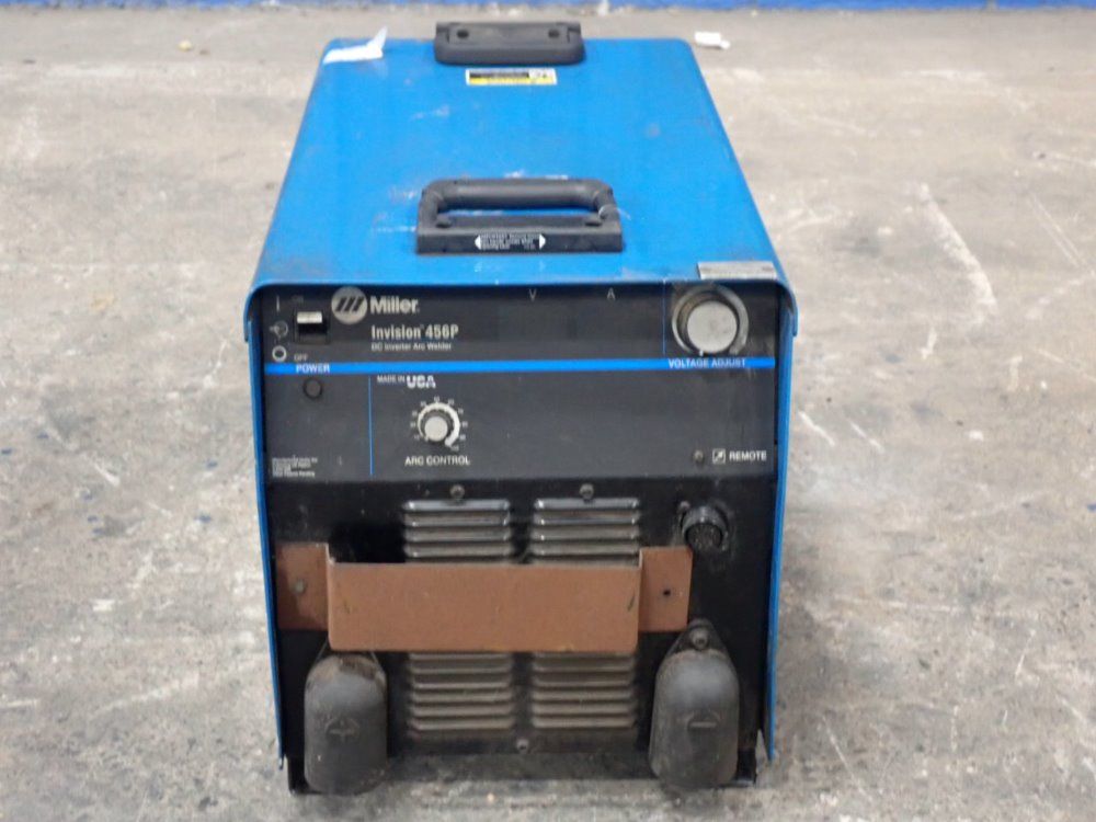 Miller 50.8a/19.2kw Arc Welder - Invision 456p