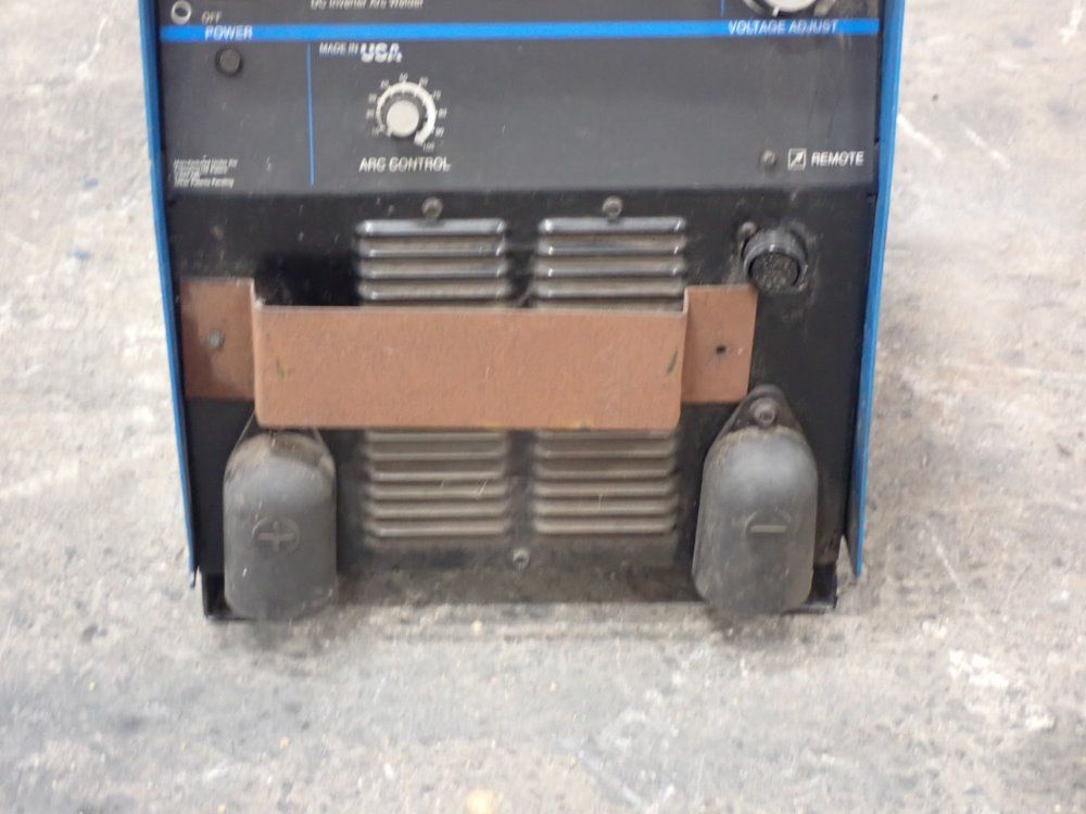 Miller 50.8a/19.2kw Arc Welder - Invision 456p